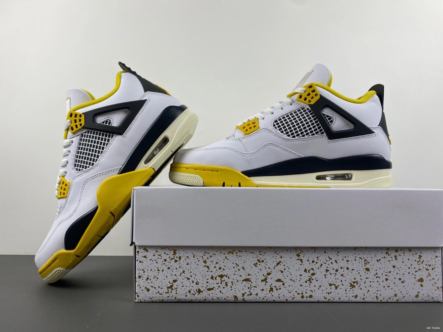 AQ9129-101 Womens Jordan 